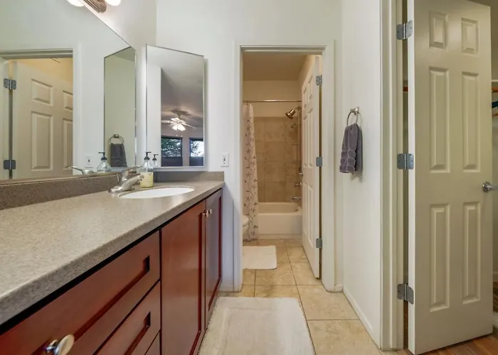 East, Golf View, 2 Bedroom 2ba, Htd Pools, Sabino *