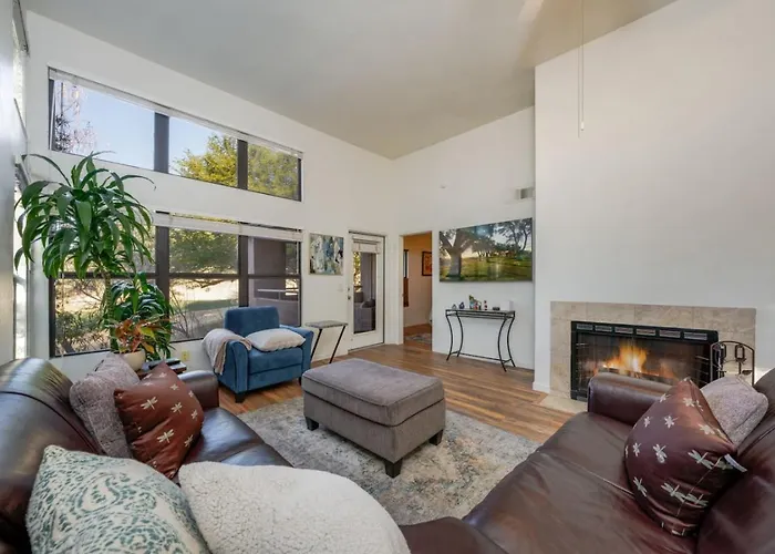 East, Golf View, 2 Bedroom 2ba, Htd Pools, Sabino * Tucson