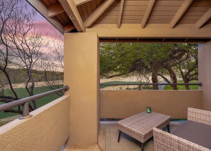 East, Golf View, 2 Bedroom 2ba, Htd Pools, Sabino Apartment *